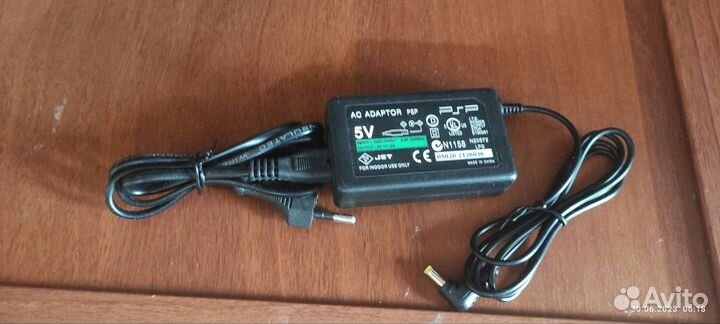 Зарядное устройство для psp