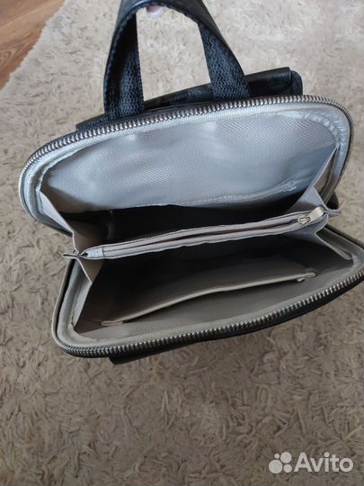 Рюкзак женский кожаный черный