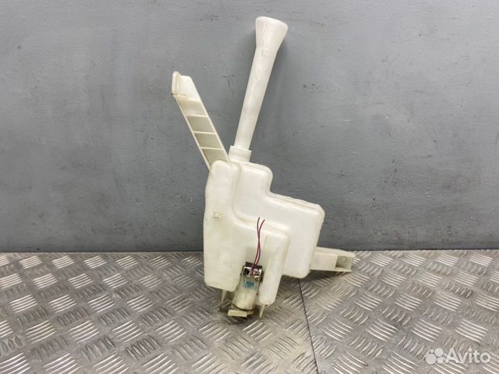 Бачок омывателя Nissan Teana J31