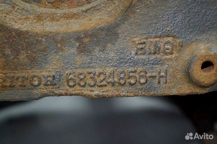 Суппорт переднего моста, левый renault trucks Magn