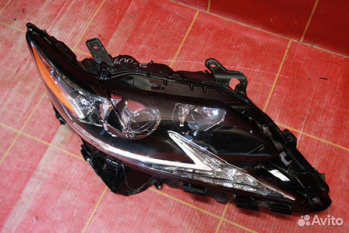 Фара правая Lexus ES200/ES250/ES300h/ES350