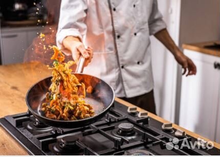 Повар горячего цеха