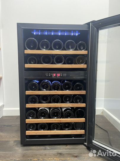 Винный шкаф Vestfrost Solutions W 32