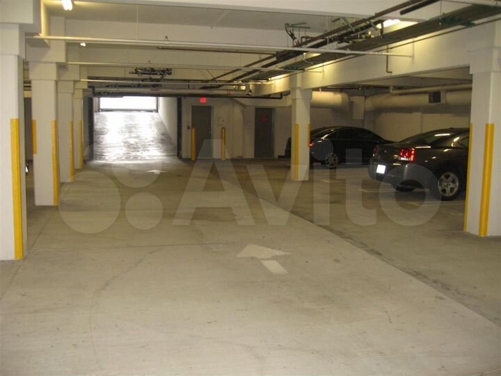 Машиноместо, 12 м²