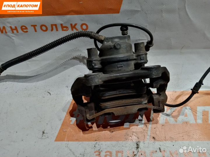 Суппорт тормозной задний правый Mercedes-Benz W211