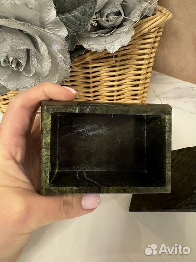 Шкатулка из малахита