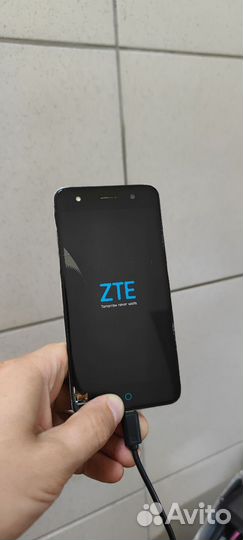 ZTE Blade V7 Lite, 2/16 ГБ