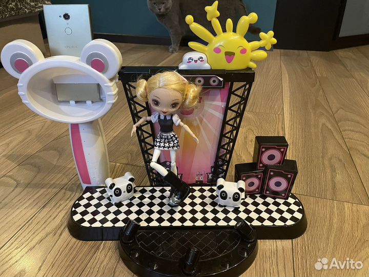 Кукла mattel со сценой