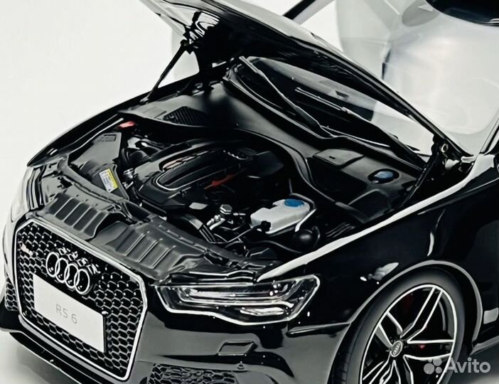 Модель Audi RS6 С7 2017 Avant 1/18 черная