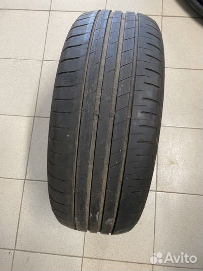 Goodyear EfficientGrip 205/60 R16 92V