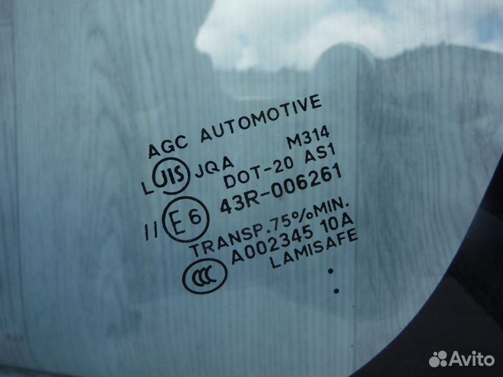 Стекло ветровое Mitsubishi ASX C4 Aircross 2014