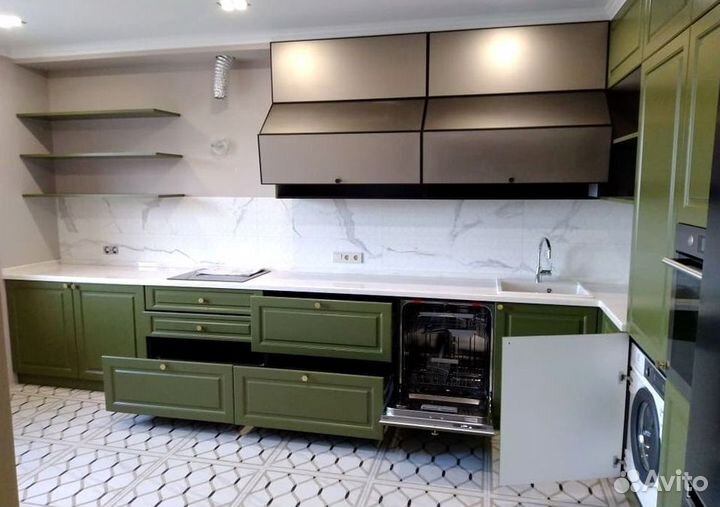 Кухонный гарнитур 