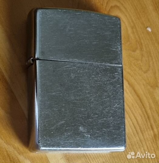 Зажигалка бензиновая Zippo