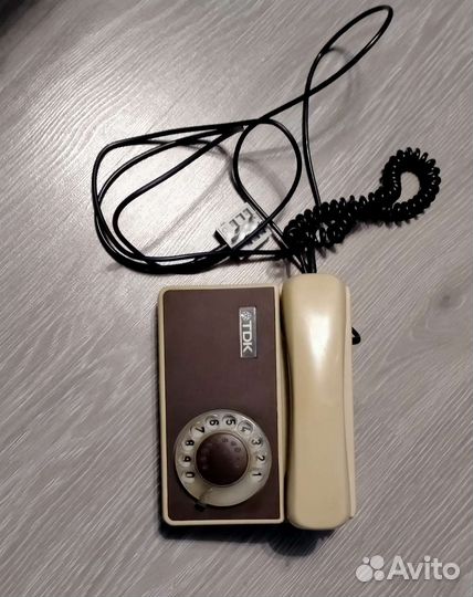 Старый телефон Тесла