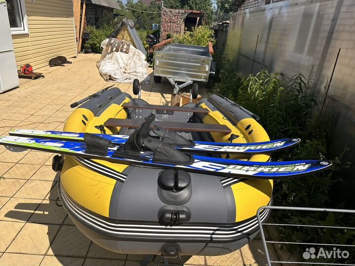 Водные лыжи продам