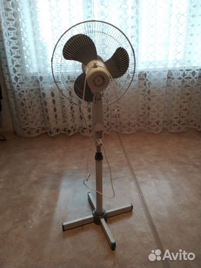 Вентилятор напольный