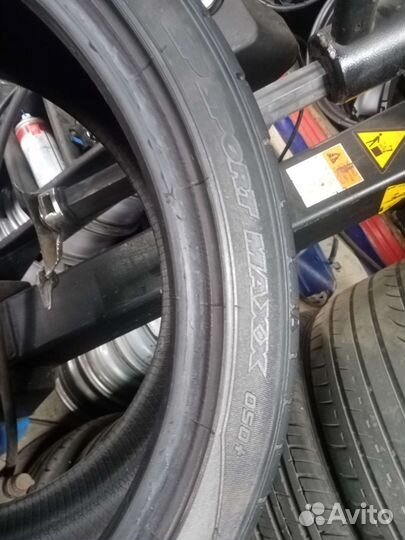 Dunlop SP Sport Maxx 050+ 255/35 R18 94Y