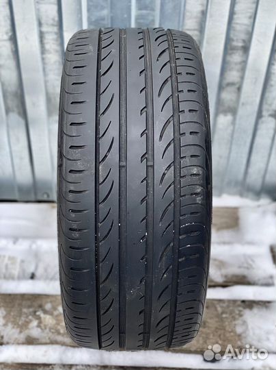 Pirelli P Zero Nero GT 255/30 R21 93Y