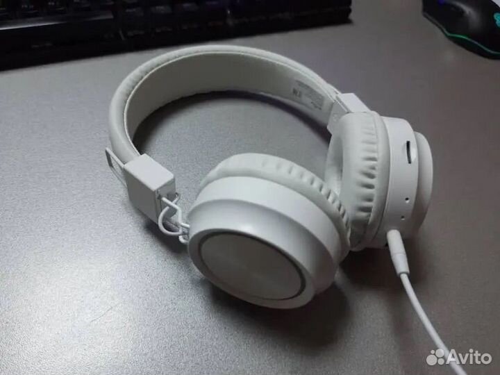 Беспроводные наушники