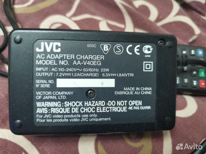 Зарядное устройство для видеокамеры JVC, Panasonic