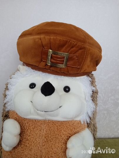 Берет женский зимний