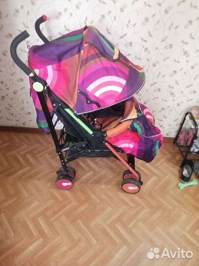 Прогулочная коляска