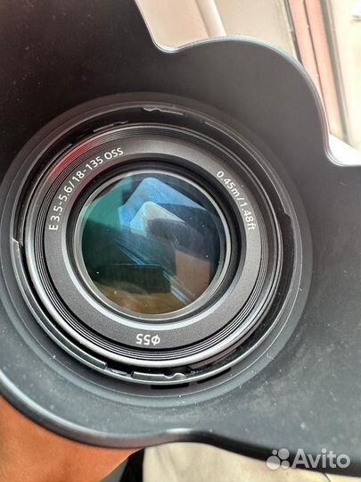 Объектив sony SEL18135