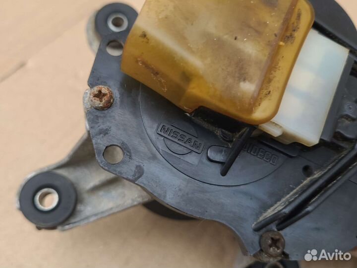 Моторчик стеклоочистителя Nissan Almera N15 95-01