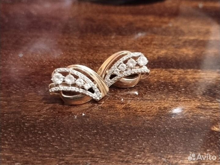 Серьги золотые