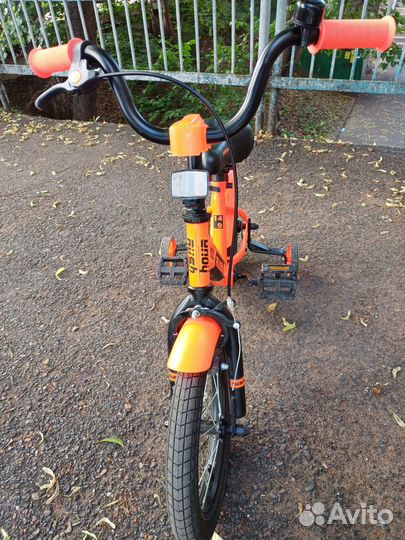 Велосипед детский 4 колесный