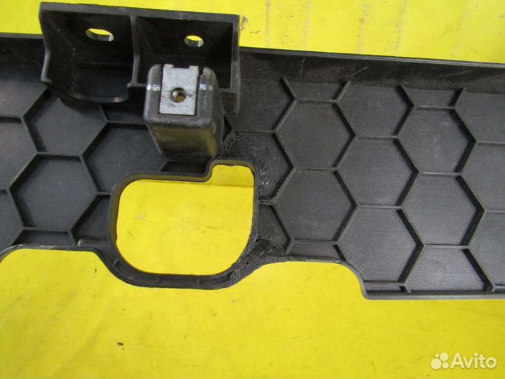 Усилитель бампера Москвич 3 22-24г 114103