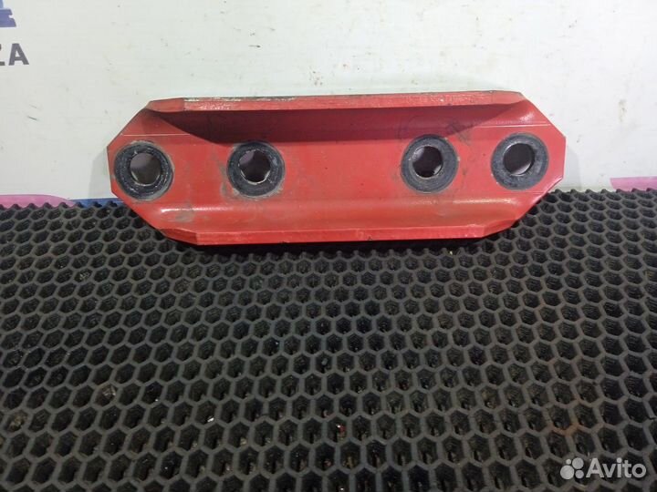 Кронштейн кабины Daf XF105