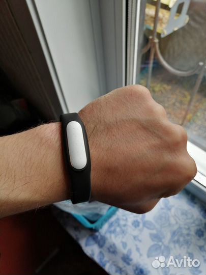 Фитнес браслет xiaomi