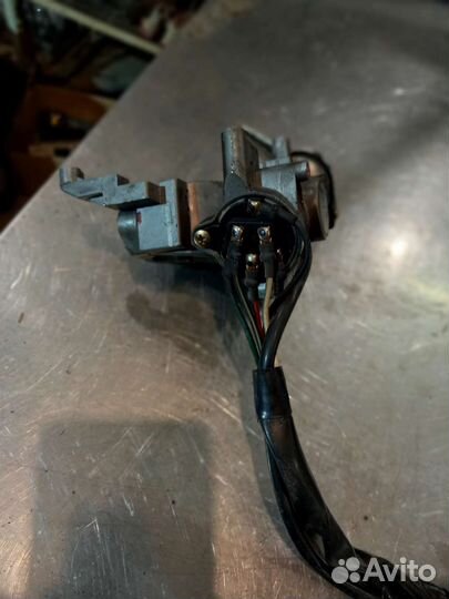 Замок зажигания Kia rio 1