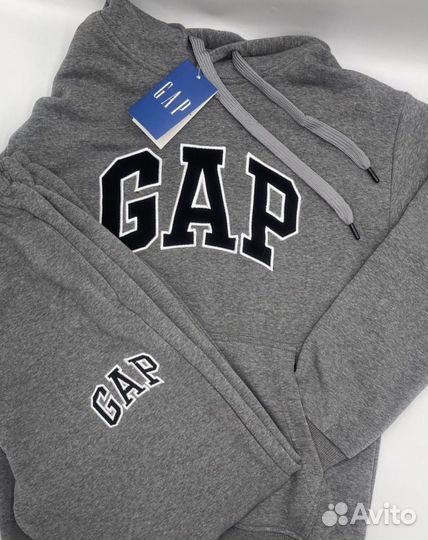 Спортивный костюм Gap