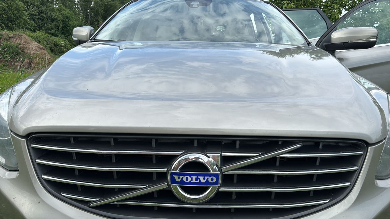 Volvo XC60: фото владельца
