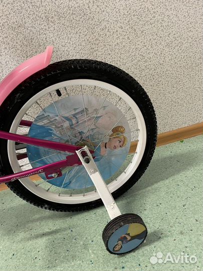 Новый велосипед для девочки