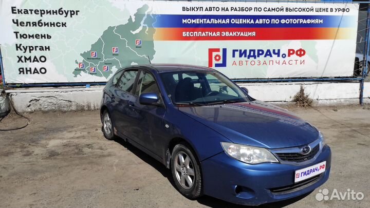 Обшивка багажника правая верхняя Subaru Impreza (G