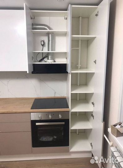 Новый кухонный гарнитур в наличии