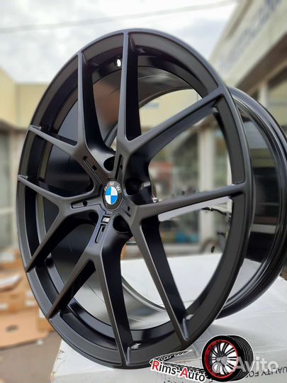 Одноширокие диски на BMW r18 5x120 чёрный матовый