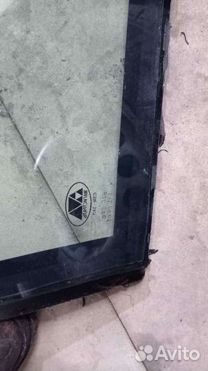 Стекло боковое бронированное т5