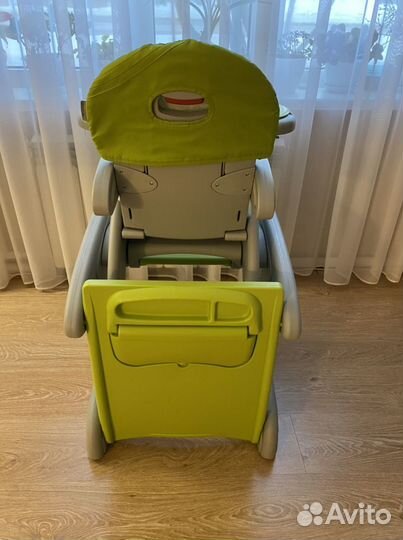 2 в одном: стульчик для кормлени я и стол со стуль