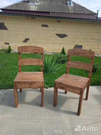 Стулья из дерева