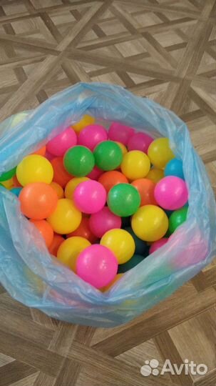 Бассейн с шариками