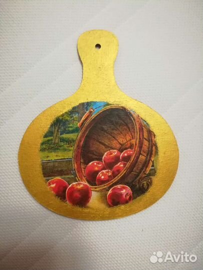 Доска и ложки декоративные