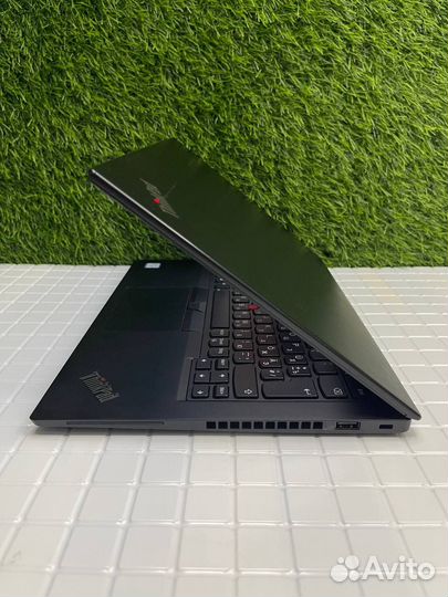 Ноутбук lenovo thinkpad x390 16Gb RAM 256SSD