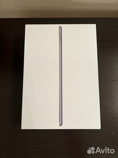 iPad 10.2