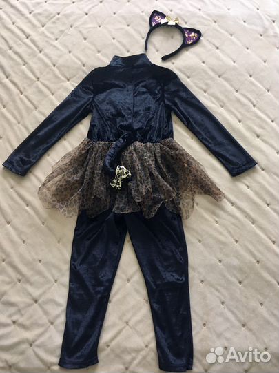 Новогодний костюм. Кошечка. В отличном состоянии