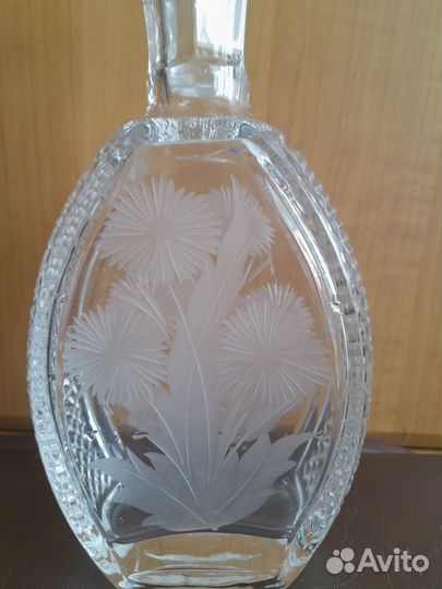 Хрустальный графин для напитков