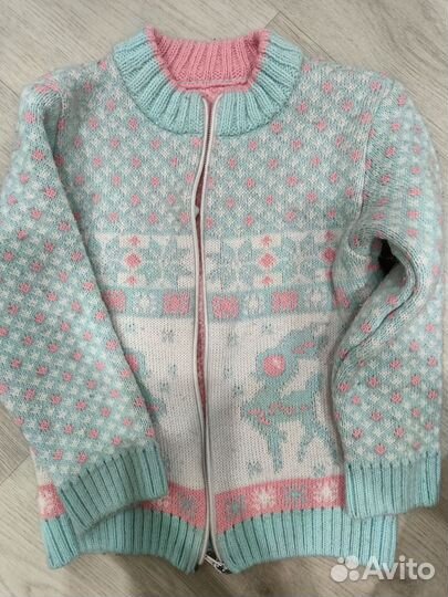 Кофта на замке